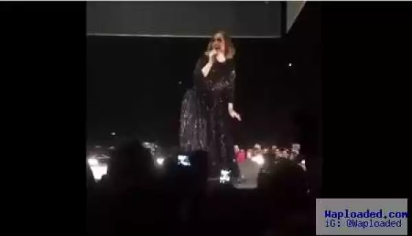 Lol!! Awesome! See What Happened As Singer, Adele Tried to Twerk on Stage (Photo+Video)